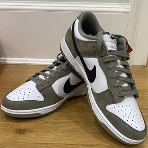 Nike Dunk Low Sneakers - Green and White